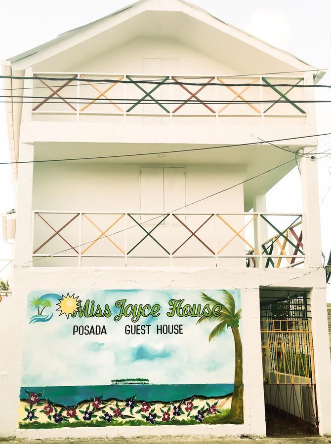 Posada Miss Joyce House San Andres  Ngoại thất bức ảnh